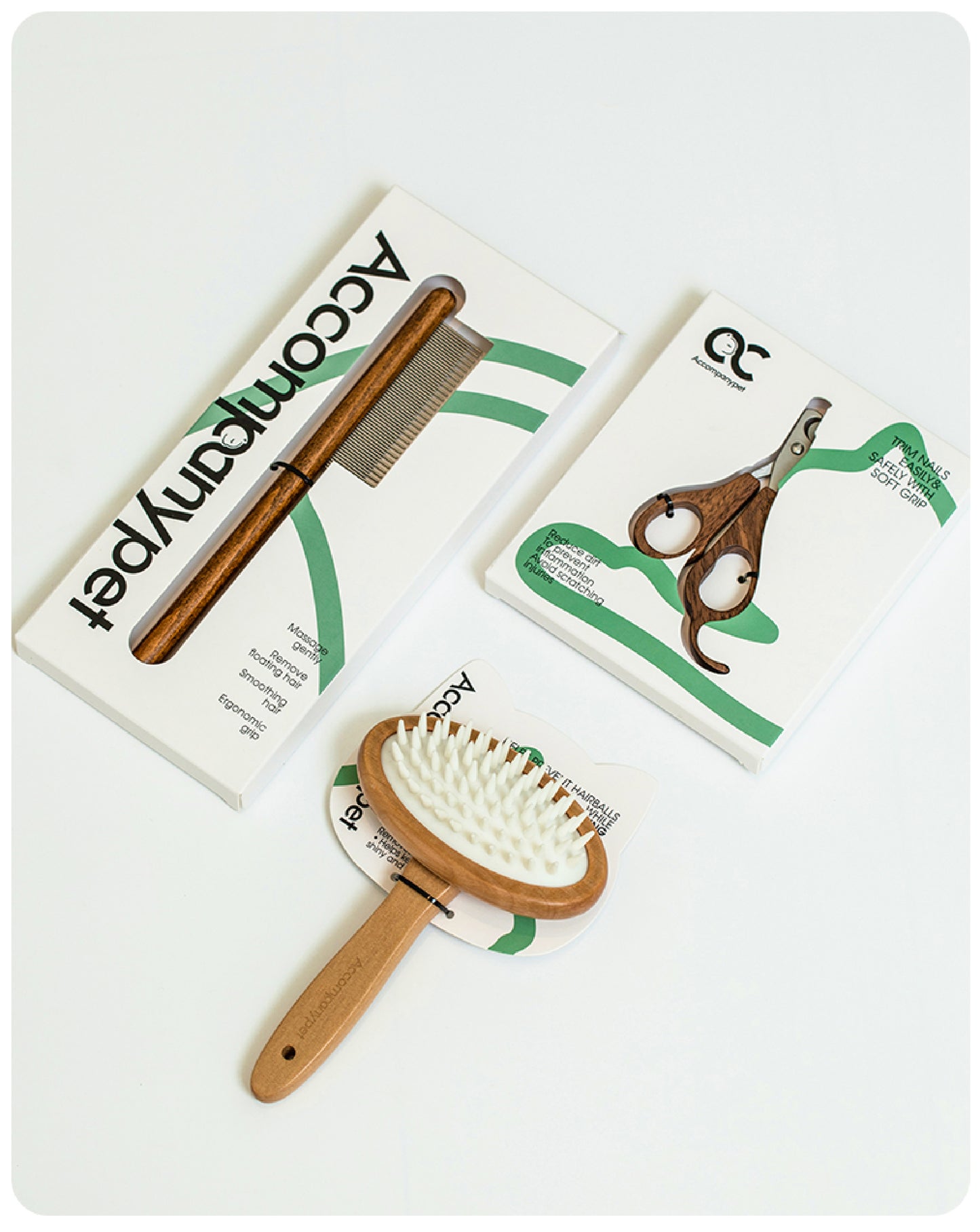 Professional De-Matting Comb | Solid Wood Grooming Tool